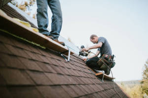 Local Roofers in Comm On Civil Rights, DC